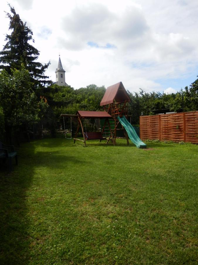 Guesthouse Ilona Velky Kamenec Esterno foto