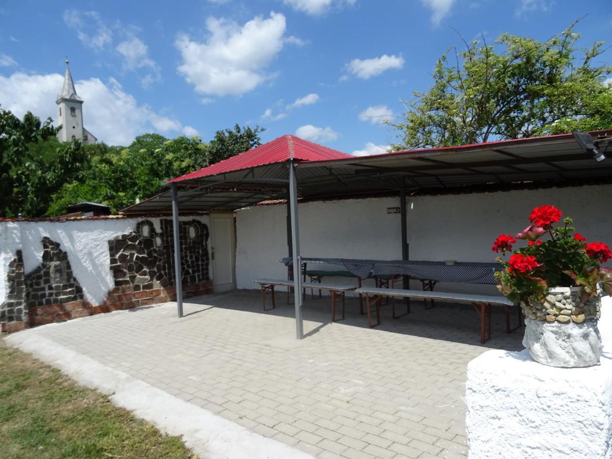 Guesthouse Ilona Velky Kamenec Esterno foto